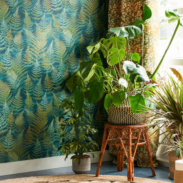 Woodland Fern Wallpaper - Emerald (120386)