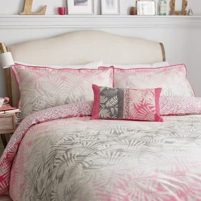 CLARISSA HULSE ESPINILLO hot pink cushion detail copy